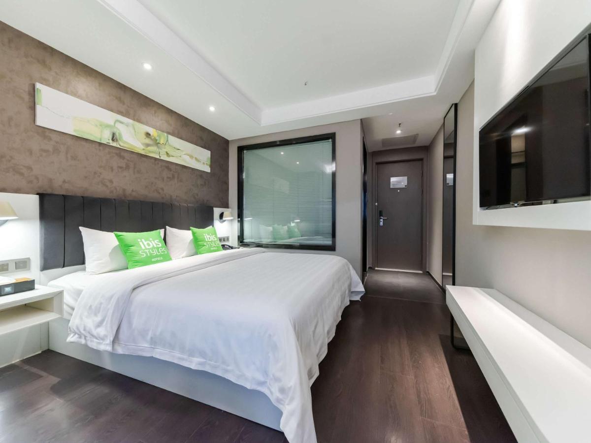 Ibis Styles Suzhou Nanmen Metro Station Hotel Esterno foto